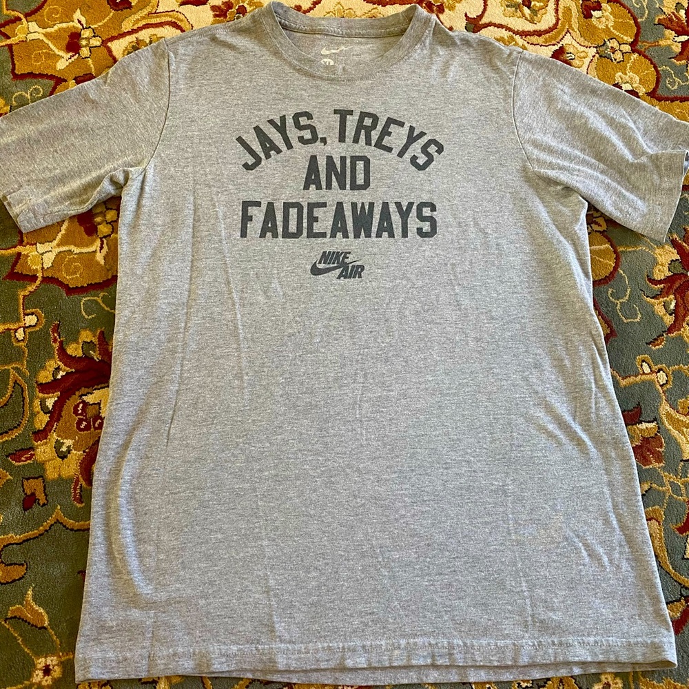 Boys Nike Tee! Jays, Trays, And Fadeways Nike Air. Size XL